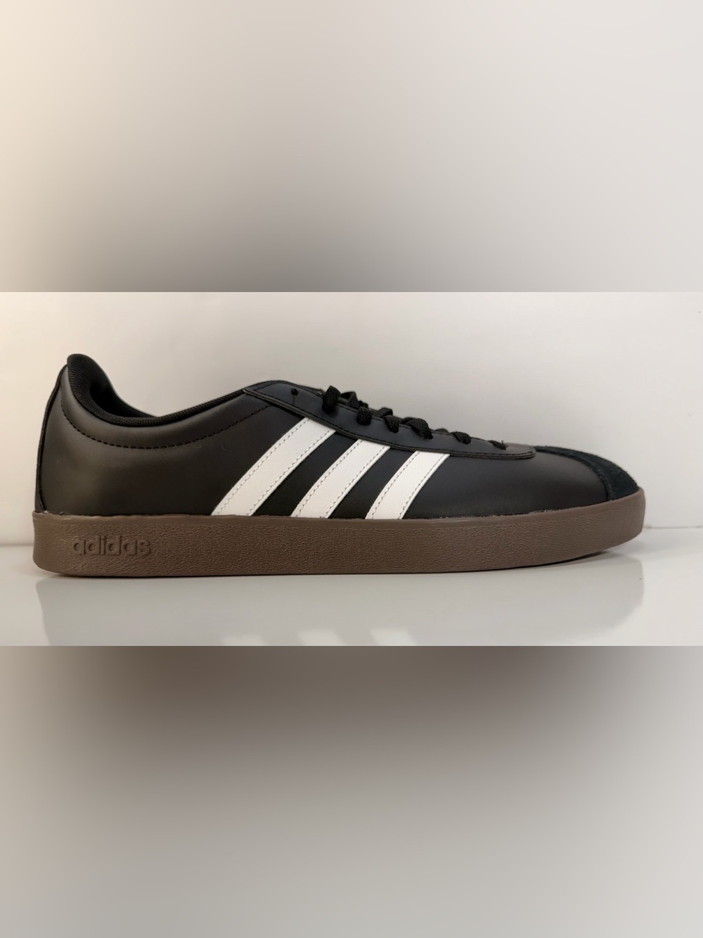 Adidas Court Base (225)